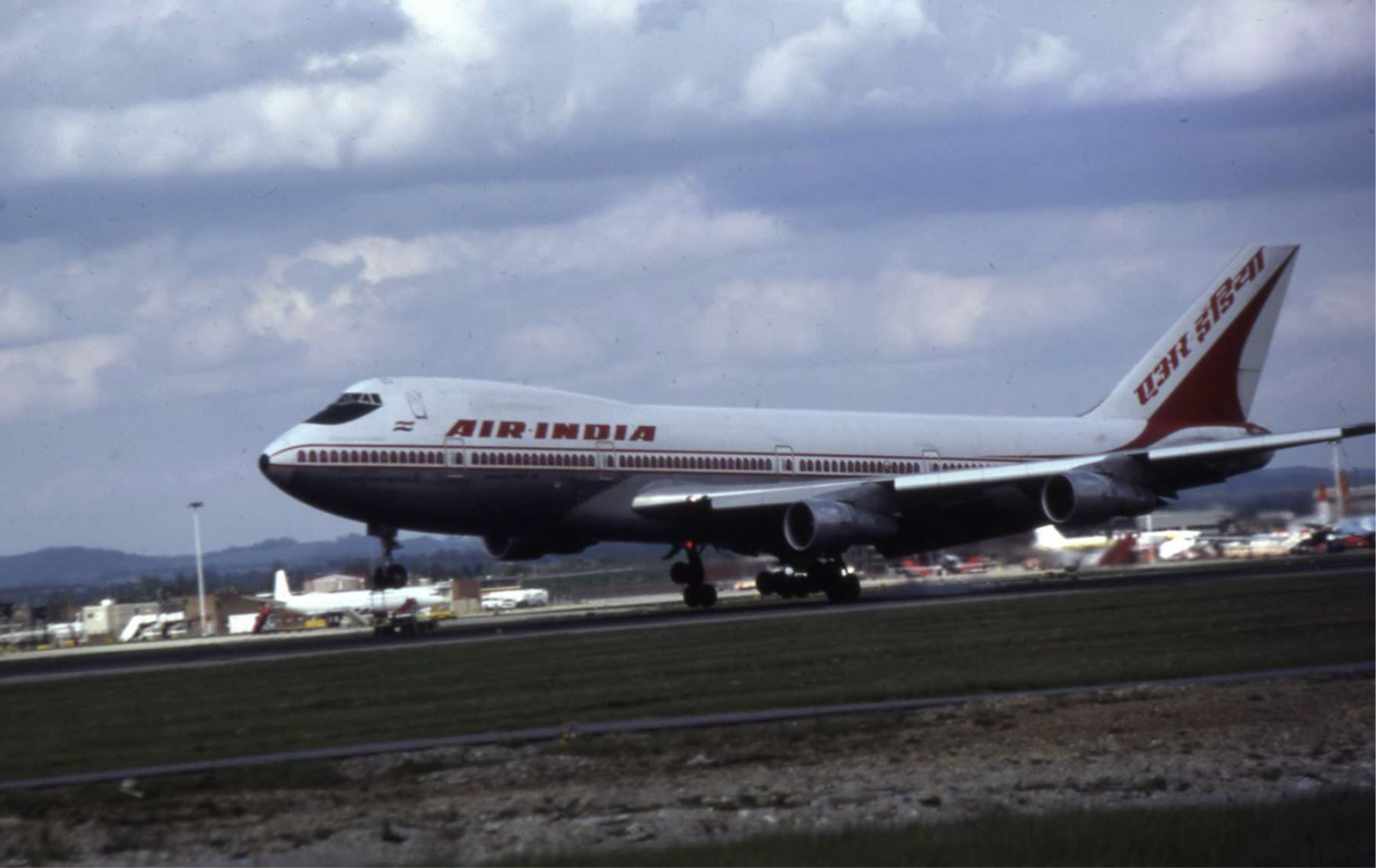 Photograph of Air India Boeing 747